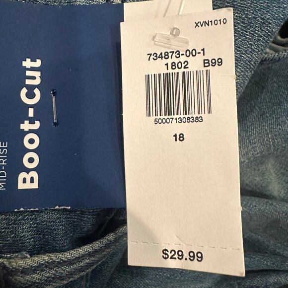 OLD NAVY WOMENS MID RISE BOOTCUT JEANSE SIZE 18 NEW - Picture 7 of 11